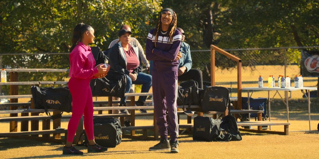 Sergio Tacchini Tracksuit and Nike Shoes Worn by Snoop Dogg as Jaycen Jennings & Tika Sumpter as Cherise, Spalding Bags, Gatorade Bottles in The Underdoggs (2024) (Image 2)