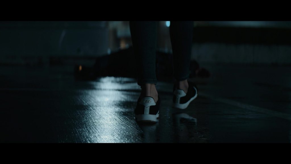 Skechers Sneakers Worn by Ashley Madekwe as Simone Garland in Tell Me a Story Season 2 Episode 8 (2020) (Image 1)