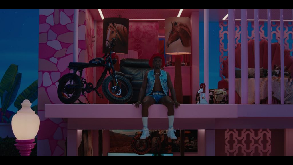 Super73 Electric Bicycle and Adidas Men's Sneakers of Ncuti Gatwa in Barbie (2023) (Image 8)