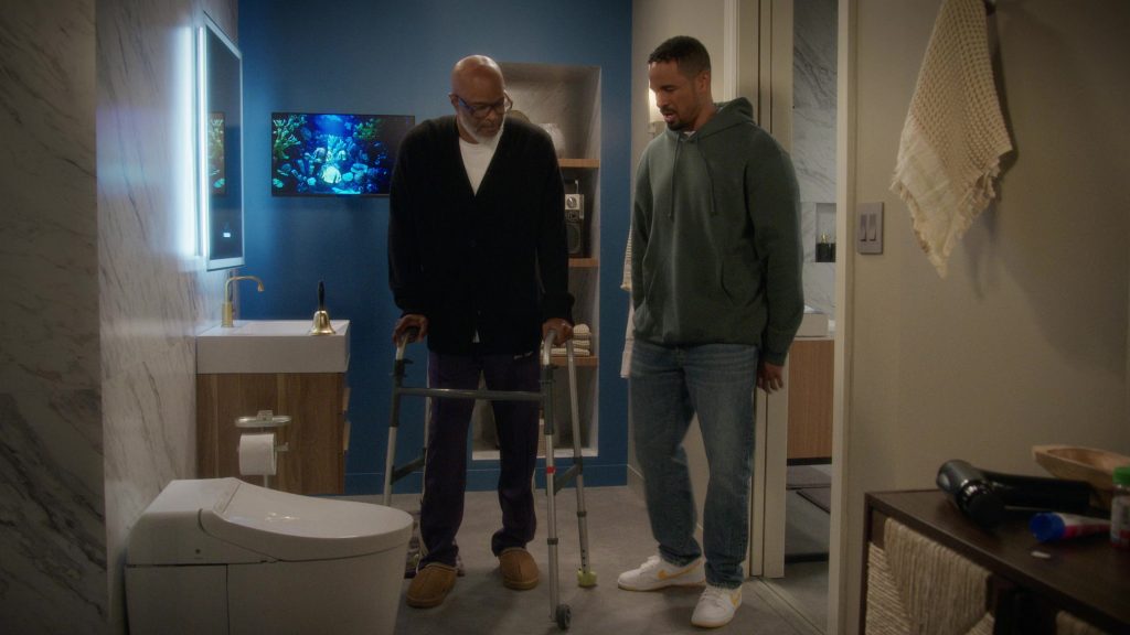 Ugg Slippers and Nike Shoes in Poppa's House S01E07 “Brokeback” (2024) (Image 5)