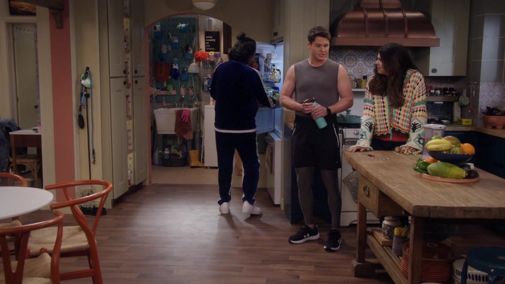 Under Armour Shoes in Lopez vs Lopez S03E04 “Lopez vs the Roast of George Lopez” (2024) (Image 17)