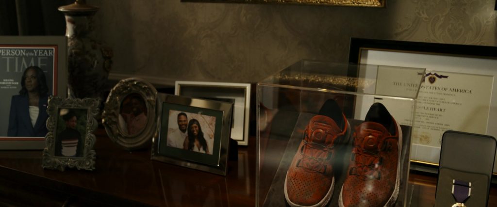 Under Armour Sneakers in G20 (2025) (Image 1)