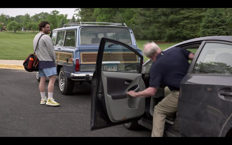 Under Armour Sneakers in Mr. Throwback S01E06 (2024) (Image 1)