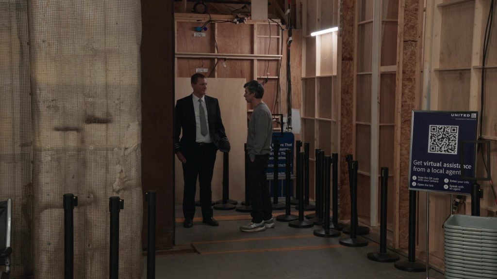 United Airlines, New Balance Sneakers in The Rehearsal S02E04 “Kissme” (2025) (Image 9)