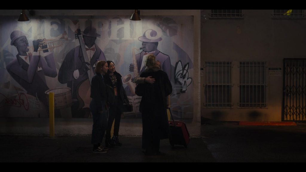 Vans Black Shoes of Hannah Einbinder as Ava in Hacks S02E06 “The Click” (2022) (Image 2)