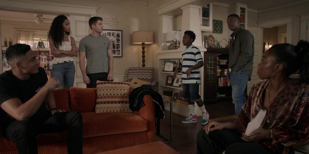 Vans Boys Shoes in All American Season 2 Episode 9 “One of Them Nights” (2020) (Image 1)