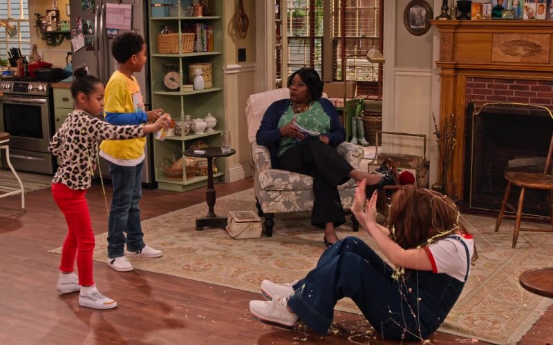 Vans Girls Shoes Worn by Jordyn Raya James as Ami McKellan in Family Reunion Season 1 Episode 16 “Remember When Shaka Got Beat Up” (2020) (Image 1)