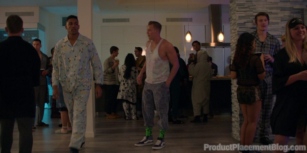 Vans Hi Top Sneakers in All American S02E15 “Stakes Is High” (2020) (Image 1)