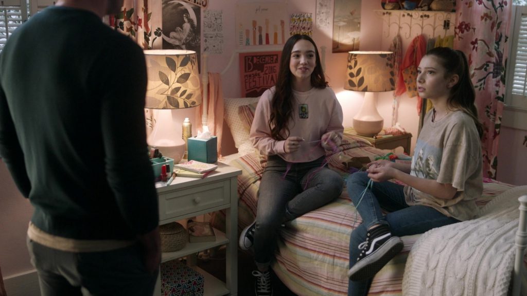 Vans HiTop Black Shoes of Makenzie Moss as Natalie in The Unicorn S02E10 “In Memory Of…” (2021) (Image 1)