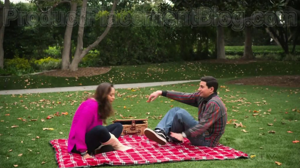 Vans High Tops Shoes of Sam Lerner as ‘Madman' Geoff Schwartz in The Goldbergs S07E23 “Pretty in Pink” (2020) (Image 1)