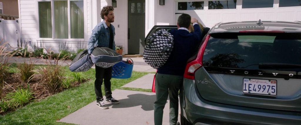 Vans Shoes Worn by Adam Pally in Dog Days (2018) (Image 4)