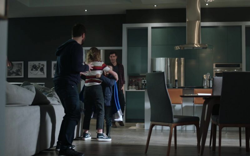 Vans Shoes Worn by Allison Miller (Maggie Bloob) in A Million Little Things Season 1 Episode 6 “Unexpected” (2018) (Image 1)