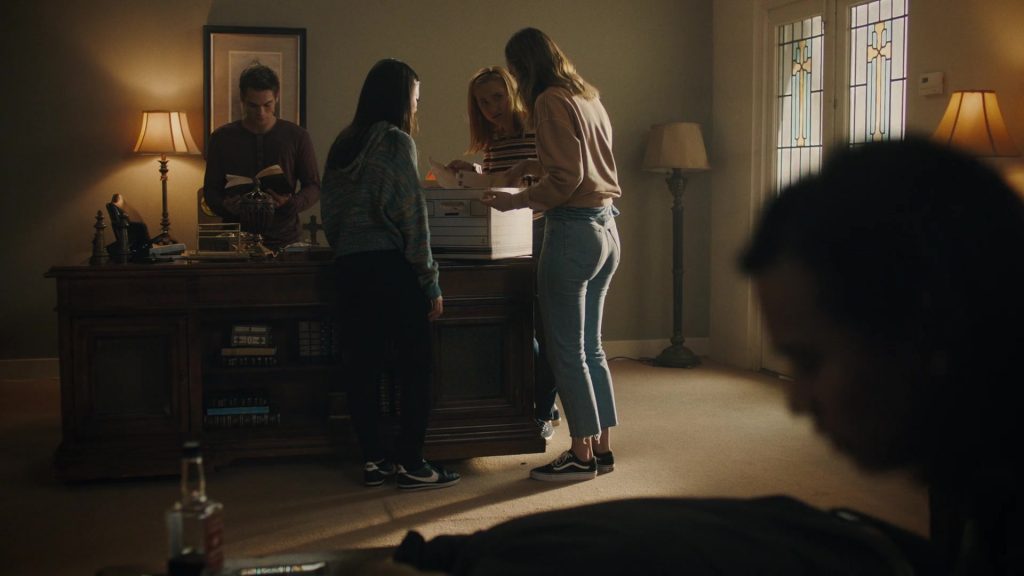 Vans Shoes Worn by Liana Liberato as McKenna Brady & Nike Sneakers Worn by Brianne Tju as Alex Portnoy in Light as a Feather – Season 2 Episode 15 …Quiet as a Tomb (2019) (Image 2)