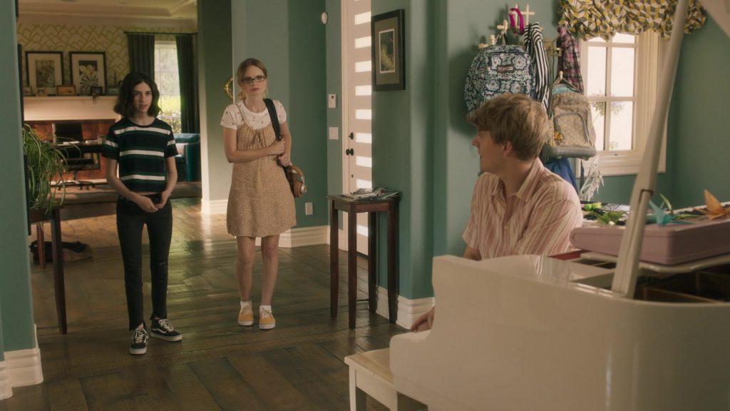 Vans Shoes Worn by Maeve Press as Genevieve in Everything's Gonna Be Okay Season 1 Episode 1 “Seven-Spotted Ladybug” (2020) (Image 4)