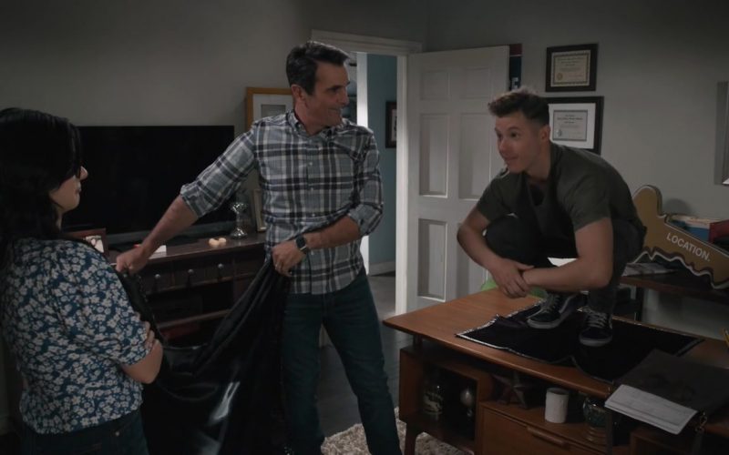 Vans Shoes Worn by Nolan Gould as Luke Dunphy in Modern Family Season 11 Episode 3 “Perfect Pairs” (2019) (Image 1)