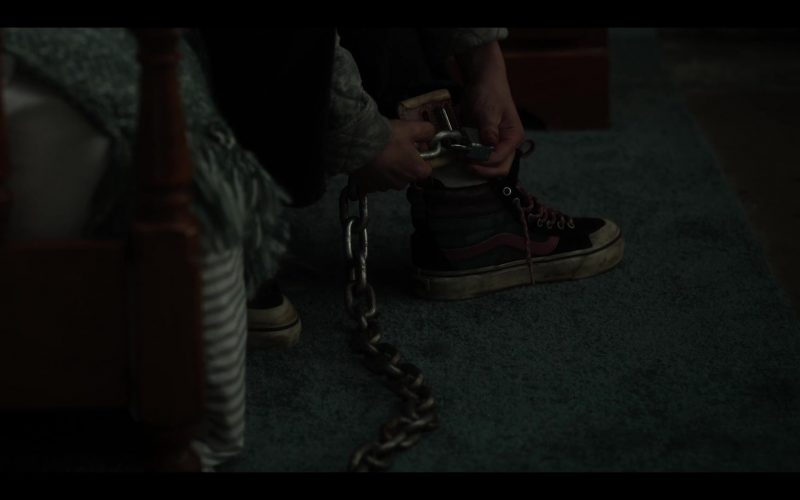 Vans Shoes in Alert - Missing Persons Unit S02E04 “Maya” (2024) (Image 1)