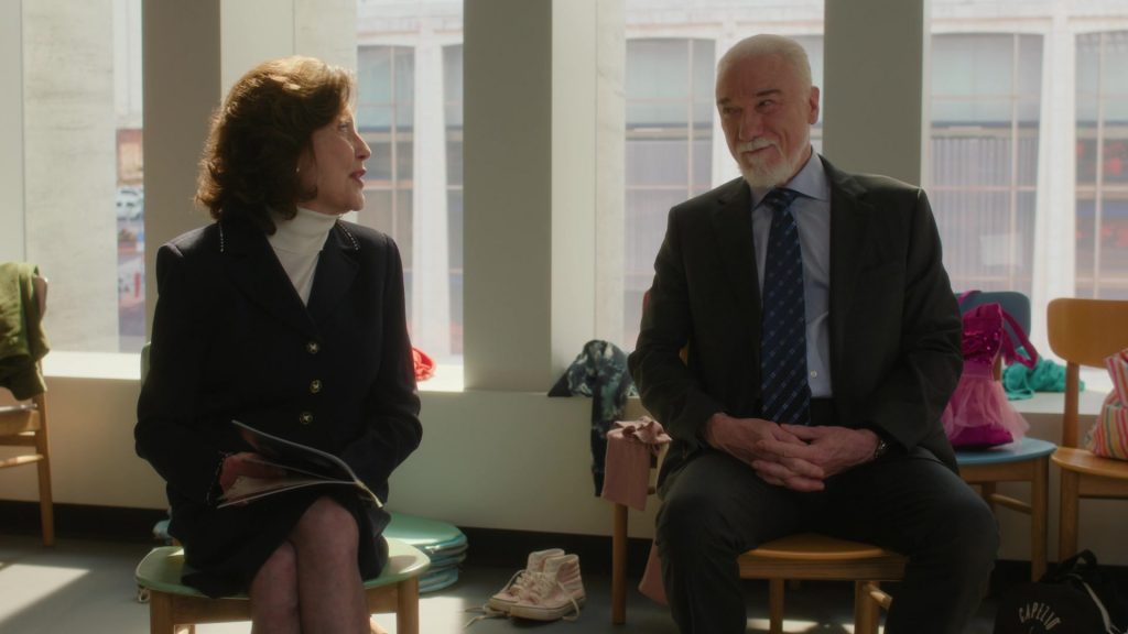 Vans Shoes in Etoile S01E07 “The Slip” (2025) (Image 1)