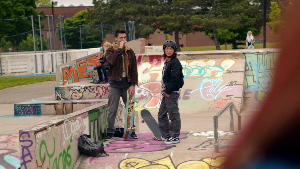 Vans Shoes in Ginny and Georgia S03E02 “Beep Beep Freaking Beep” (2025) (Image 1)