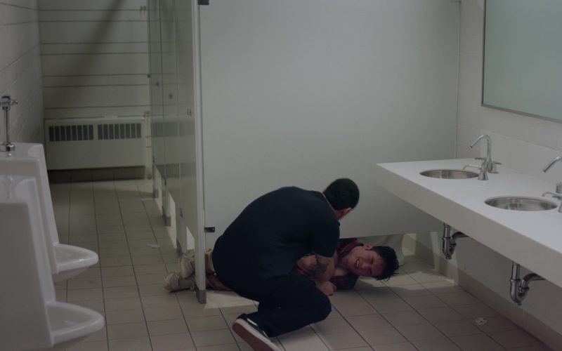 Vans Shoes in Overcompensating S01E04 “Boom Clap” (2025) (Image 1)