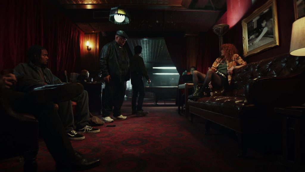 Vans Shoes in Poker Face S02E08 “The Sleazy Georgian” (2025) (Image 1)