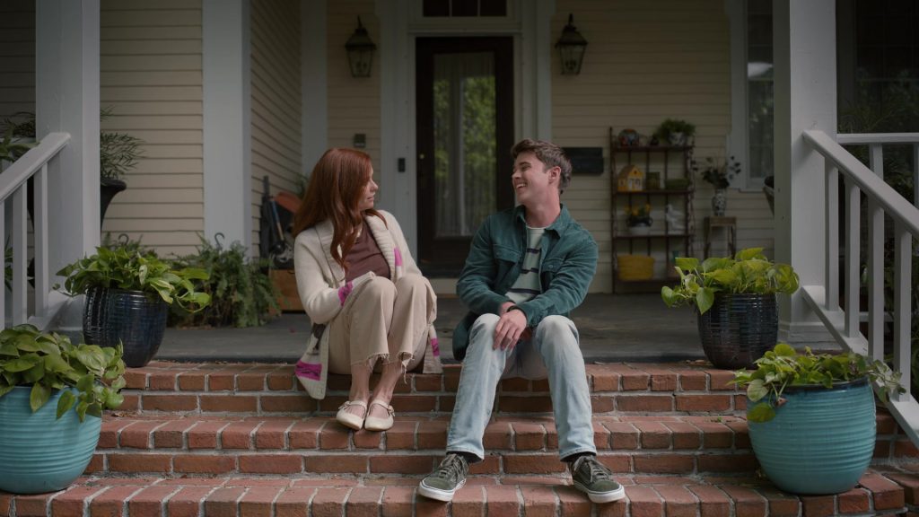 Vans Shoes in Sweet Magnolias S04E08 “Walls and Doors” (2025) (Image 5)