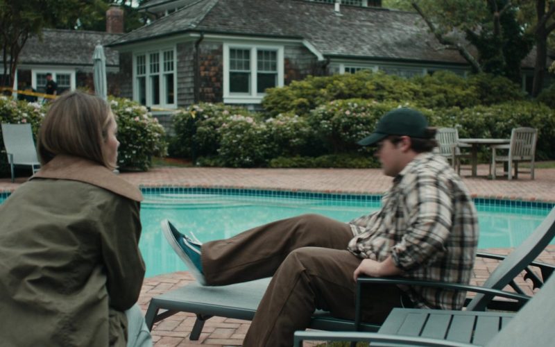 Vans Shoes in The Better Sister S01E01 “She's My Sister” (2025) (Image 1)