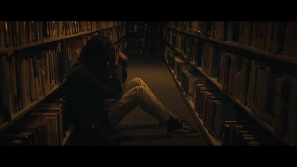 Vans Shoes in The Other Black Girl S01E09 “To Be Young, Gifted and Broke” (2023) (Image 6)