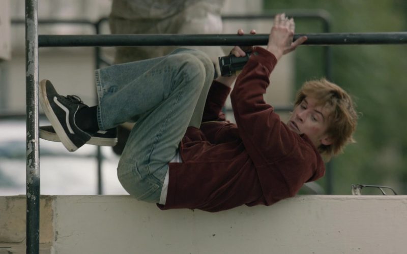 Vans Shoes in The Rookie S08E10 “His Name Was Martin” (2026) (Image 1)