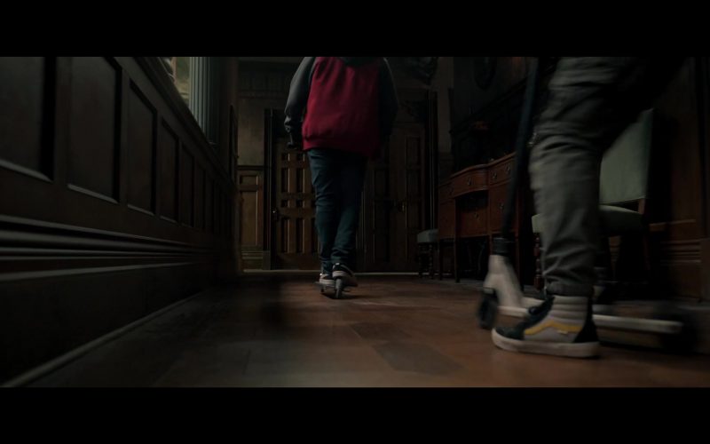 Vans Shoes in The Spiderwick Chronicles S01E01 “Welcome to Spiderwick” (2024) (Image 1)
