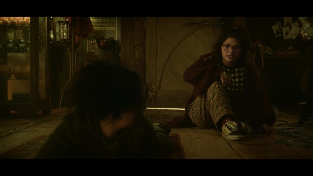 Vans Shoes of Belissa Escobedo as Izzy in Hocus Pocus 2 (2022) (Image 1)