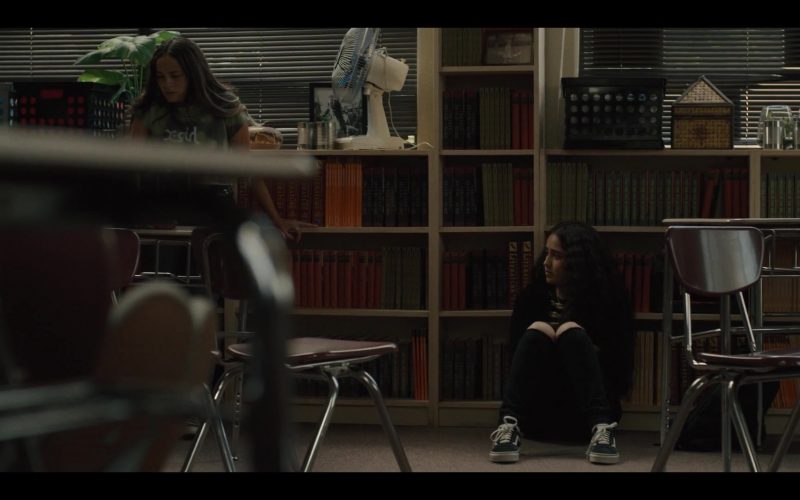 Vans Shoes of Haley Sanchez as Greta in Generation S01E02 “Dickscovery” (2021) (Image 1)