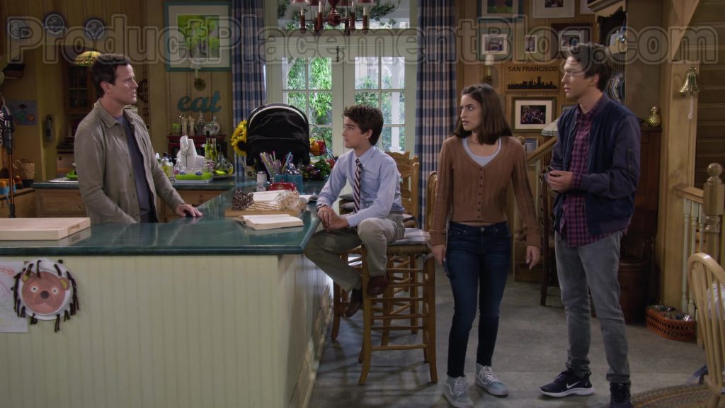 Vans Shoes of Soni Nicole Bringas as Ramona Gibbler in Fuller House S05E11 “Three Weddings and a Musical” (2020) (Image 1)