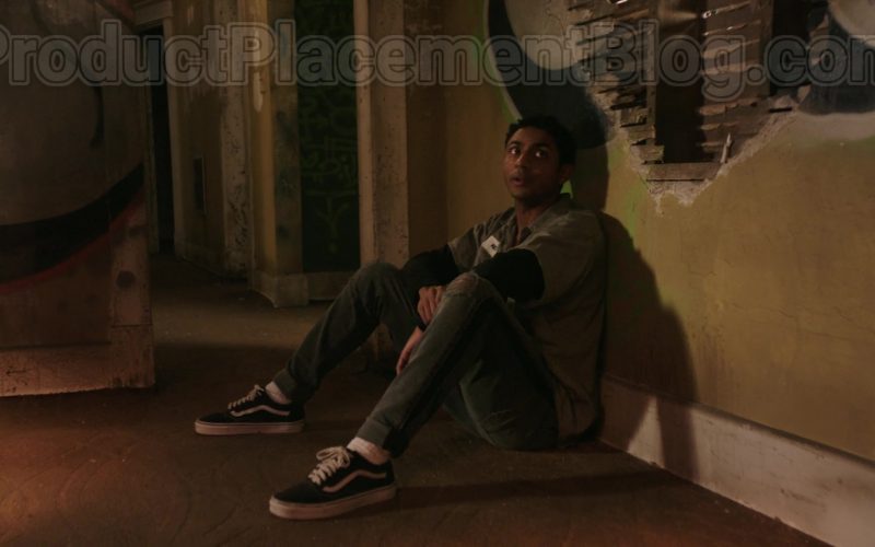 Vans Shoes of Steven Silver as Evan Norris in Council of Dads S01E04 “The Sixth Stage” (2020) (Image 1)