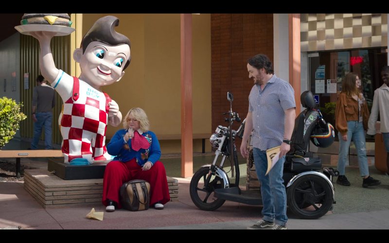 Vans Sneakers Worn by Ben Falcone as Clark Thompson in God's Favorite Idiot S01E03 “The Preacher” (2022) (Image 1)