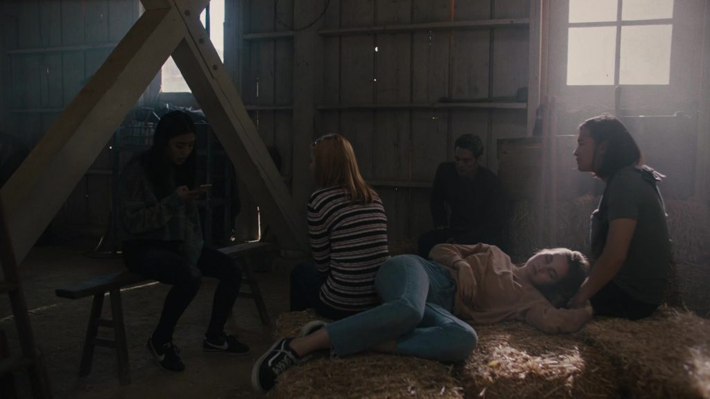 Vans Sneakers Worn by Liana Liberato as McKenna Brady in Light as a Feather – Season 2 Episode 16 …Brave as a Lion (2019) (Image 1)
