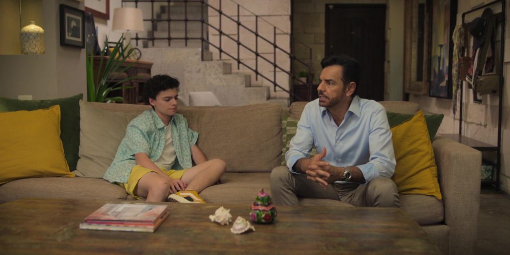 Vans Sneakers in Acapulco S03E01 “Just the Two of Us” (2024) (Image 11)