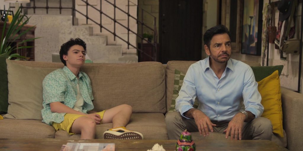 Vans Sneakers in Acapulco S03E01 “Just the Two of Us” (2024) (Image 19)