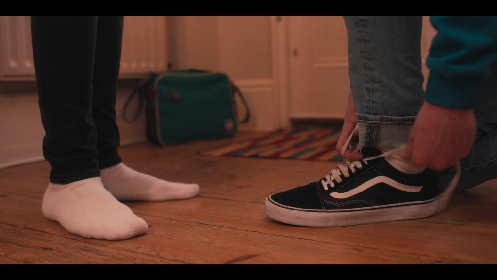 Vans Sneakers in Heartstopper S01E06 “Girls” (2022) (Image 1)