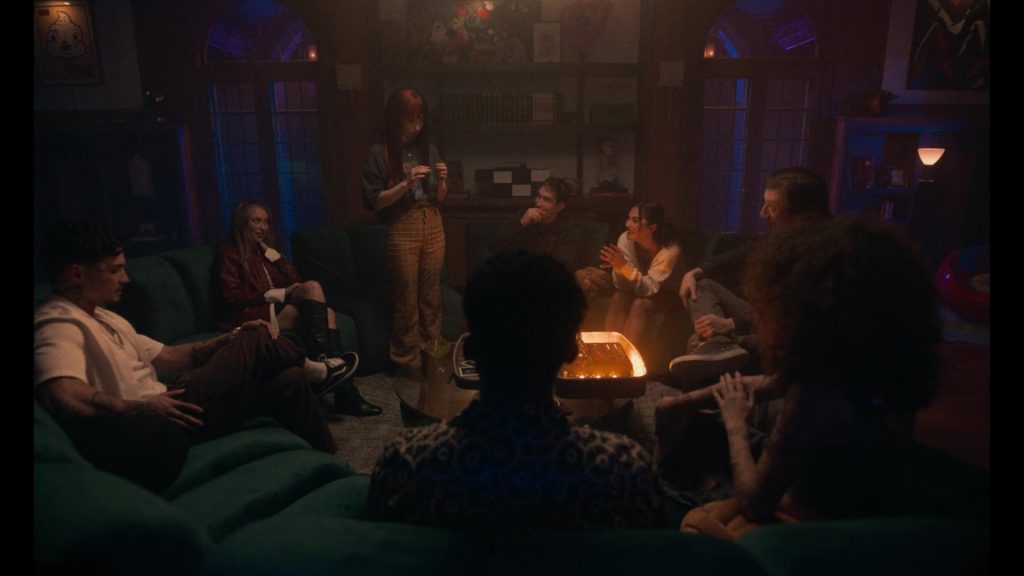 Vans Sneakers in It's What's Inside (2024) (Image 6)