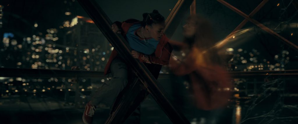 Vans Sneakers in Madame Web (2024) (Image 5)