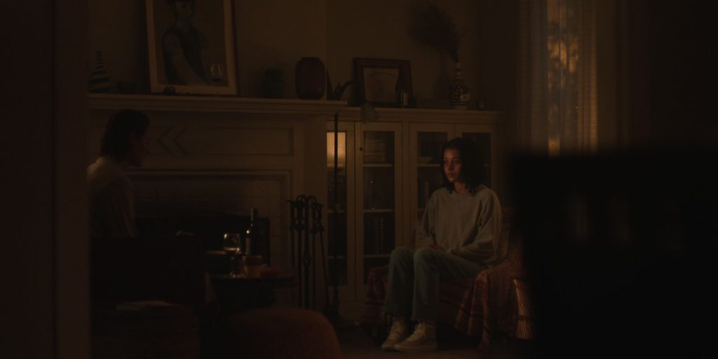 Vans Sneakers in Presumed Innocent S01E08 “The Verdict” (2024) (Image 6)