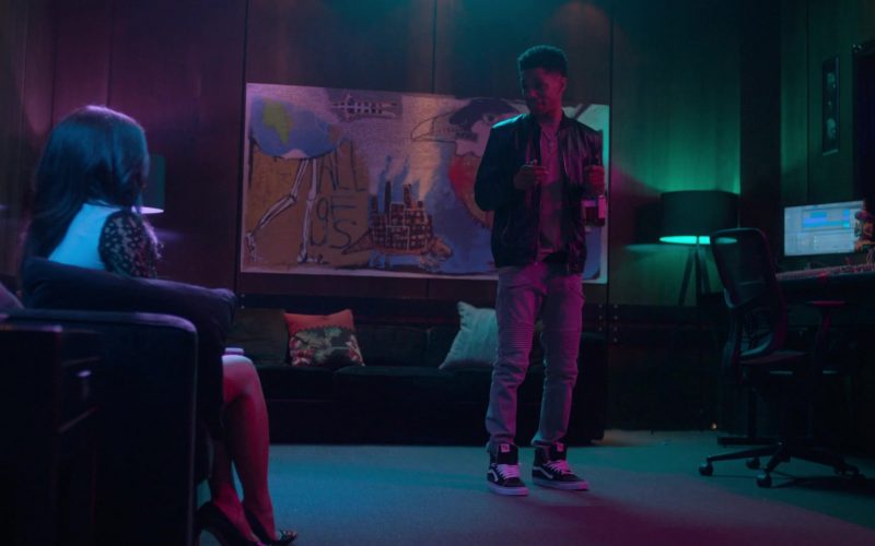 Vans Sneakers in Step Up - High Water S03E03 “Player's Ball” (2022) (Image 1)