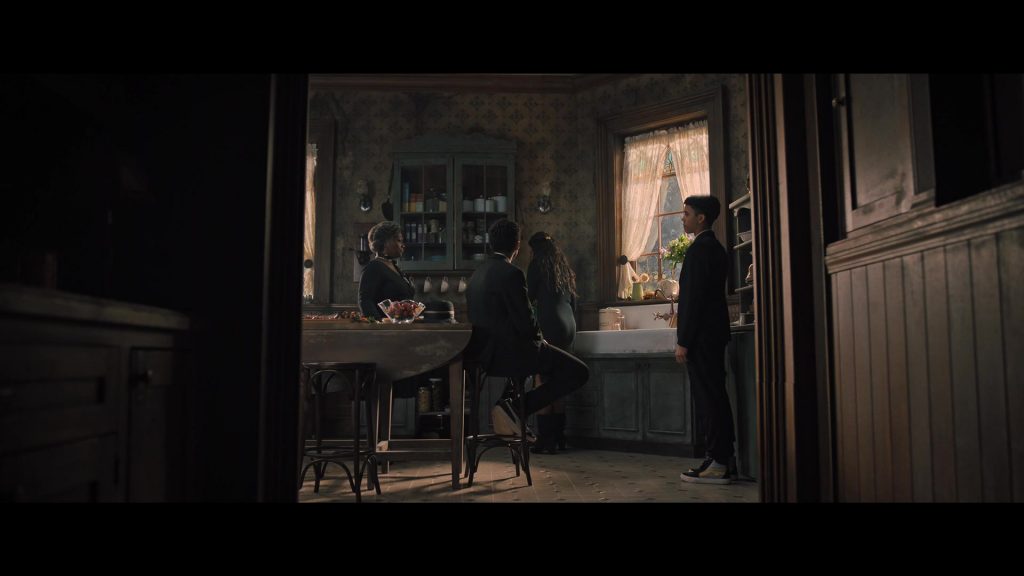 Vans Sneakers in The Spiderwick Chronicles S01E03 “I Will Survive” (2024) (Image 11)