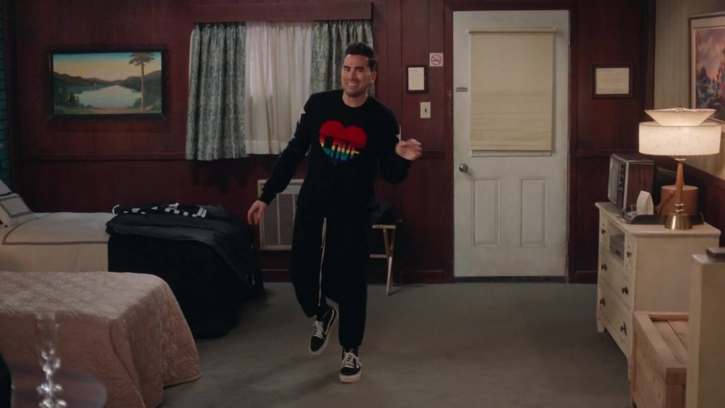 Vans Sneakers of Daniel Levy as David Rose in Schitt's Creek S06E14 “Happy Ending” (2020) (Image 2)