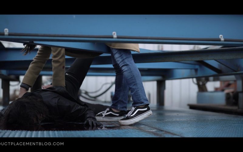 Vans Sneakers of Luciane Buchanan as Rose Larkin in The Night Agent S01E09 “The Devil We Know” (2023) (Image 1)