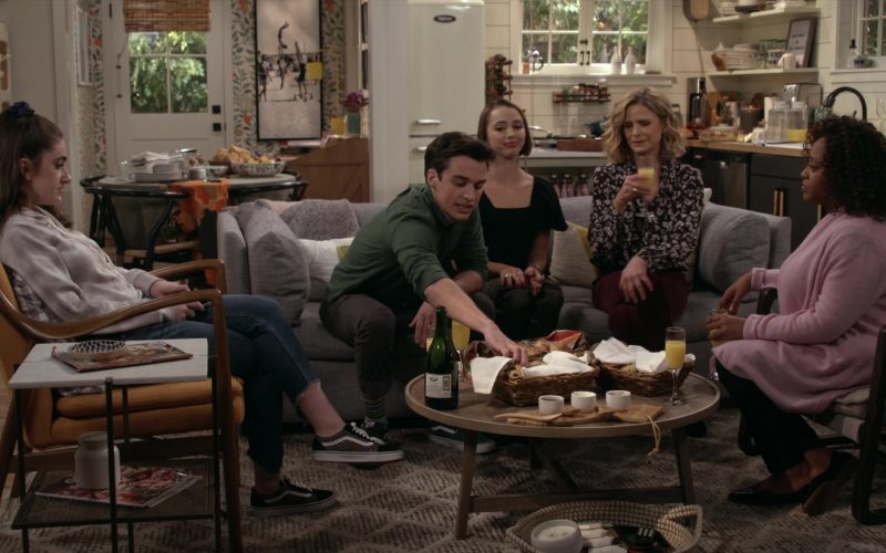 Vans Sneakers of Rachel Sennott in Call Your Mother S01E10 “The Prime of Miss Jean Raines” (2021) (Image 1)