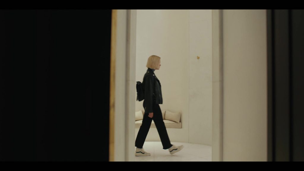 Vans Women's Sneakers of Julia Goldani Telles as Iris Stanton in The Girlfriend Experience S03E06 “The Embrace” (2021) (Image 1)