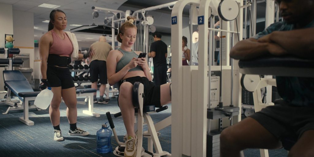 Vans and Nike Shoes in Hacks S03E02 “Better Late” (2024) (Image 2)