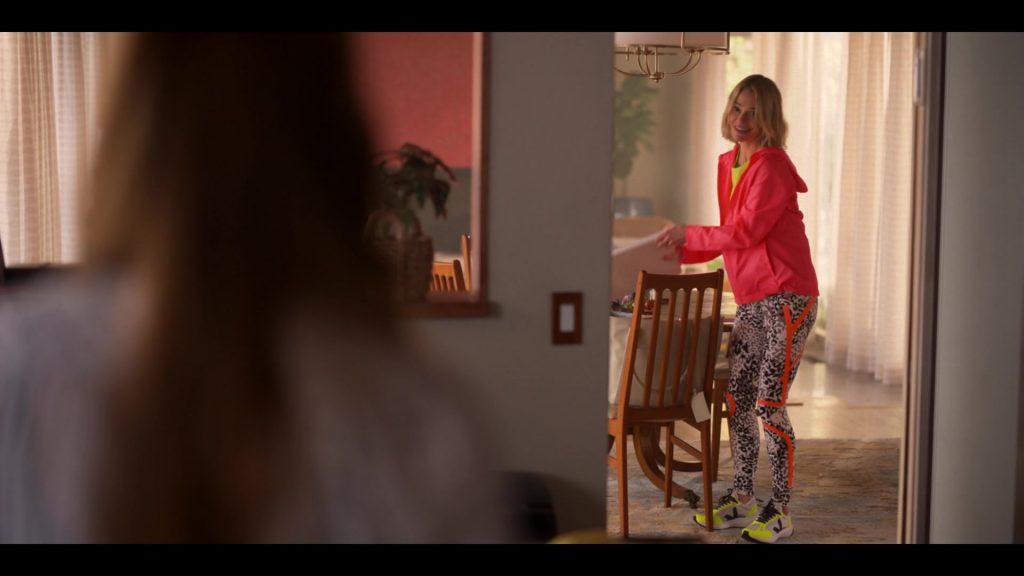 Veja Condor Sneakers of Leisha Hailey as Alice Pieszecki in The L Word - Generation Q S02E03 “Luck Be a Lady” (2021) (Image 1)