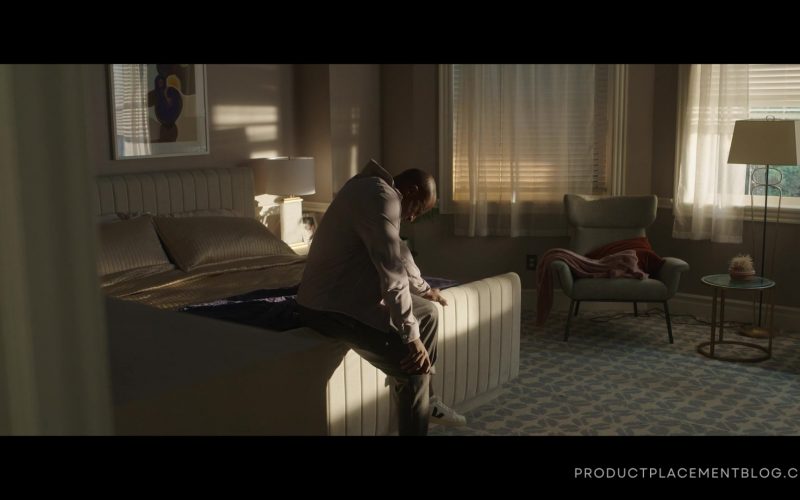 Veja Men's Shoes in The Best Man - The Final Chapters S01E08 “The Audacity of Hope” (2022) (Image 1)